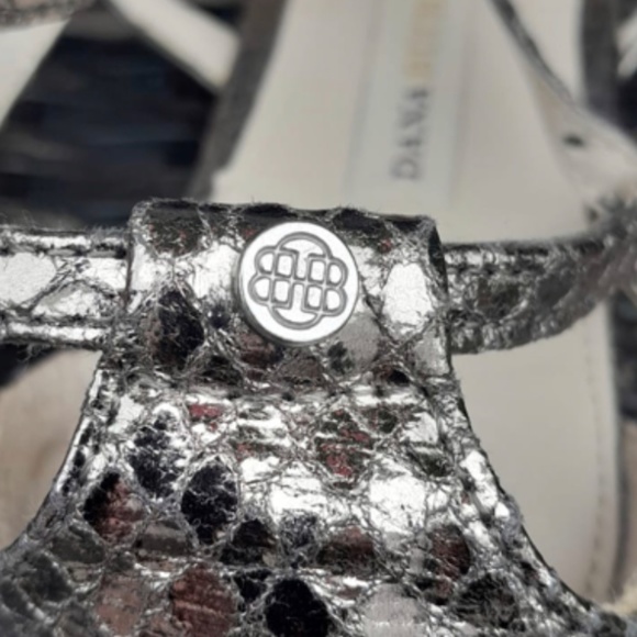 Dana Buchman Connor/Pewter wedge sandals Silver Metallic disco shiny sparkle - Picture 5 of 5